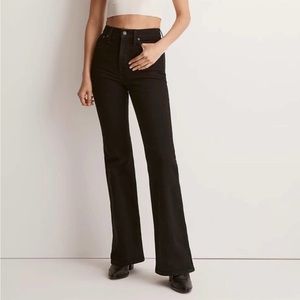 NWT Madewell Perfect Vintage Flare Jeans with Magic Pockets in Black
